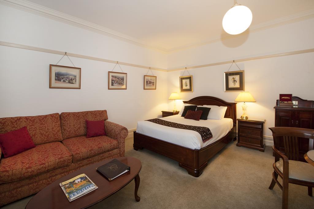 Cobb & Co Court Boutique Hotel Mudgee Eksteriør billede