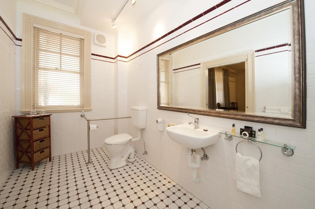 Cobb & Co Court Boutique Hotel Mudgee Eksteriør billede