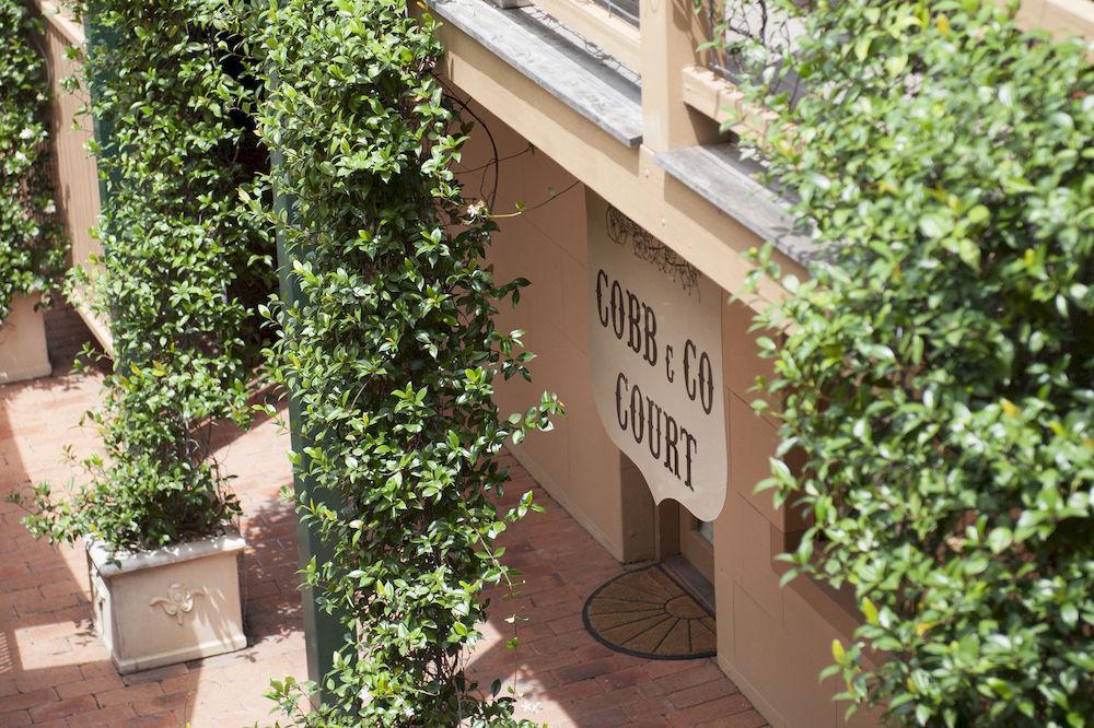 Cobb & Co Court Boutique Hotel Mudgee Eksteriør billede