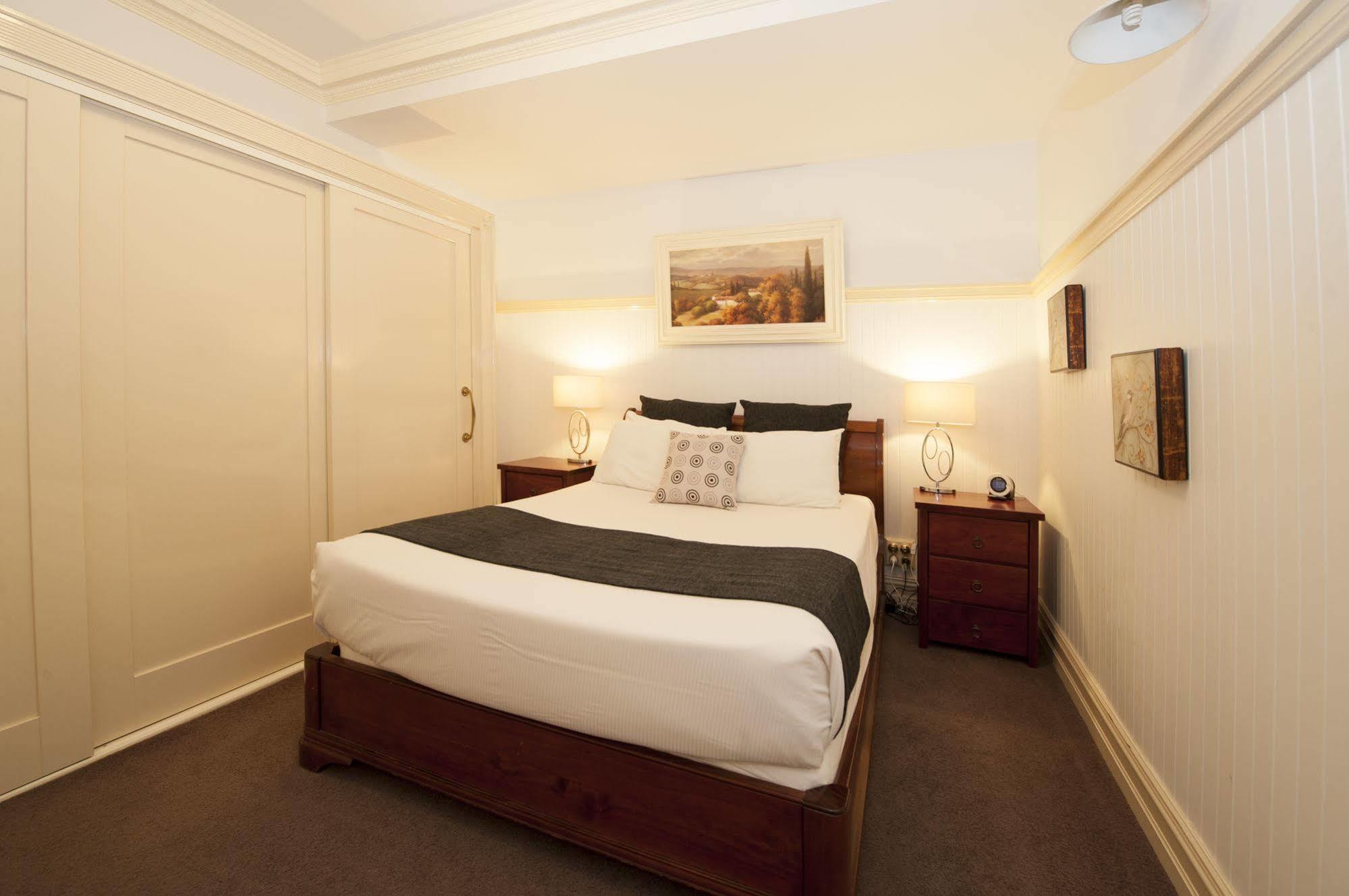 Cobb & Co Court Boutique Hotel Mudgee Eksteriør billede