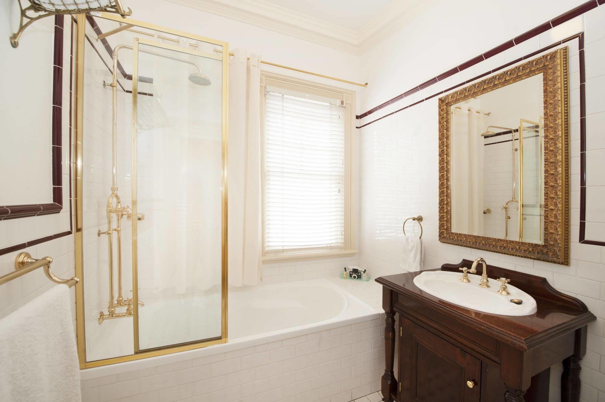 Cobb & Co Court Boutique Hotel Mudgee Eksteriør billede
